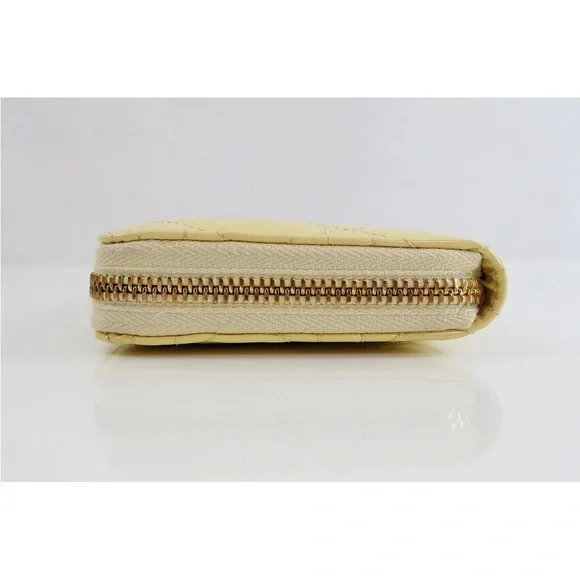 Dior Beige Quilted Women's Wallet - Picture 5 of 15